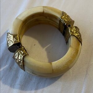 Vintage Cream and Gold Bangle Bracelet